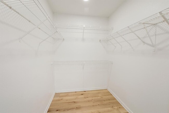 Building Photo - 1205 Rambling Trail