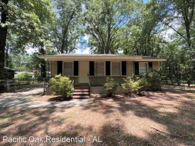 Primary Photo - 3 br, 1 bath House - 108 16th Court Cir NE