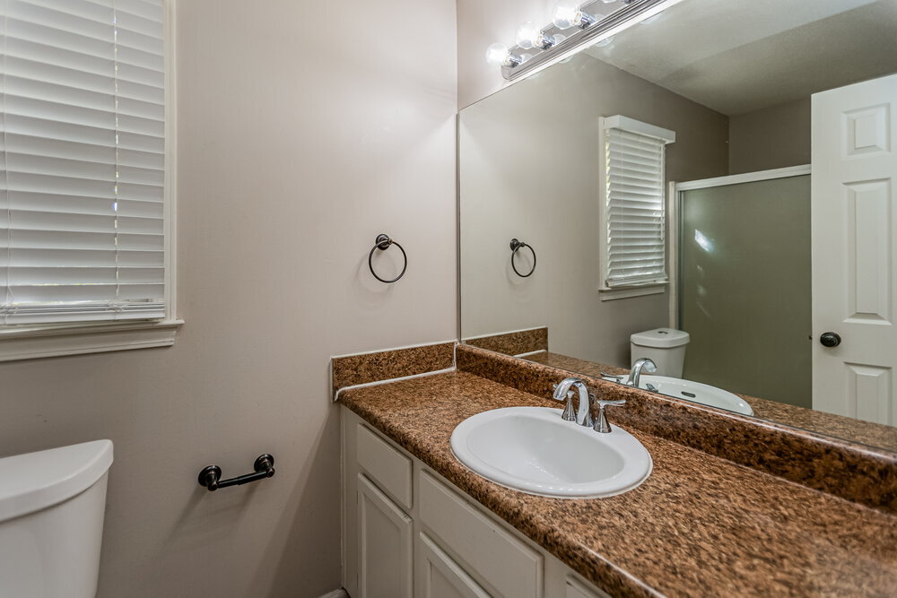 Building Photo - 3604 Spring Leaf Ln