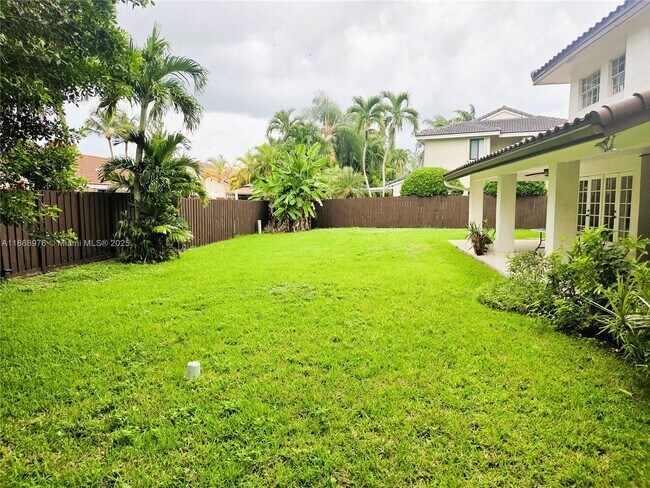 Building Photo - 15591 SW 45th Terrace