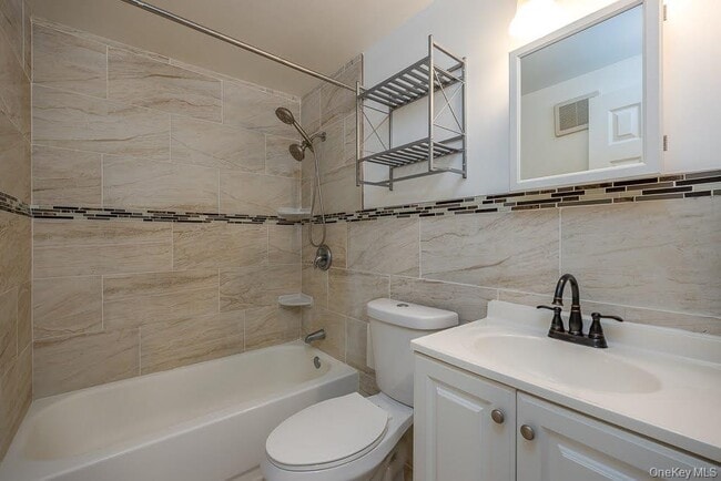 Building Photo - 529 Fox Run Ln