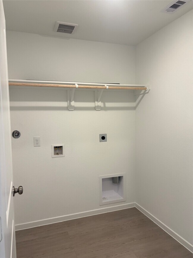 Building Photo - 18688 Barrichello Dr