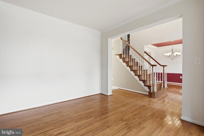 Building Photo - 341 Bullskin St
