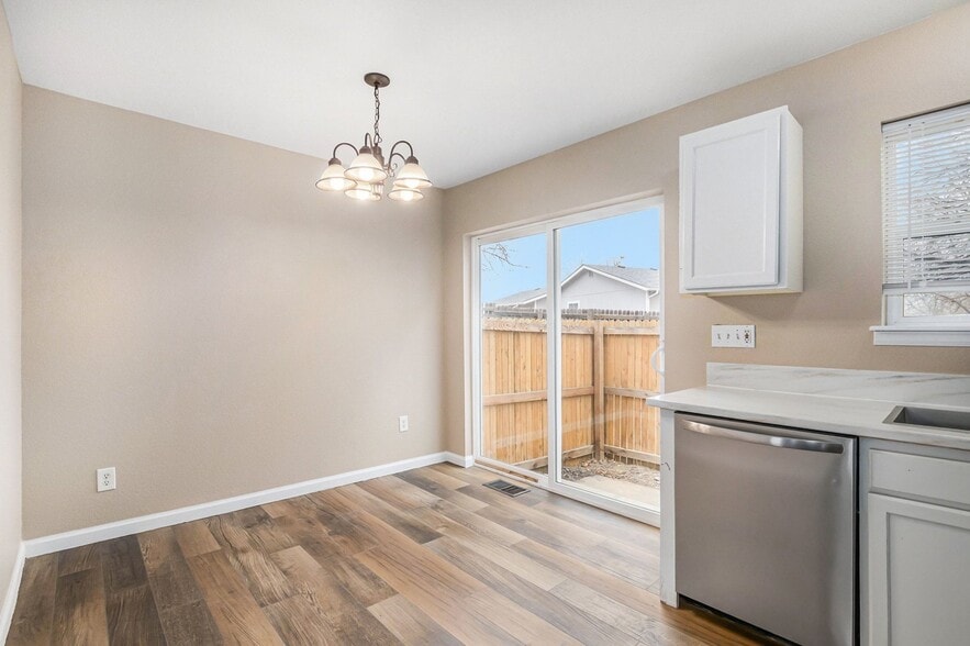 Building Photo - 16373 E 17th Pl