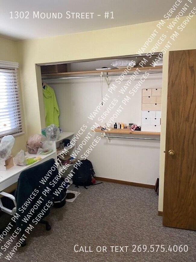 Building Photo - 1302 Mound St