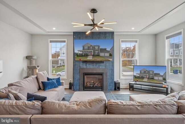 Building Photo - 101 Milvian Wy SE