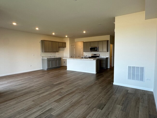 Building Photo - 2204 Horseshoe Cir