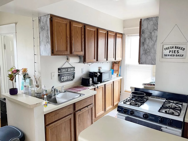 Building Photo - Kenwood Castle