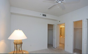 Building Photo - Beautiful 2/2 Ready For Move In !!!