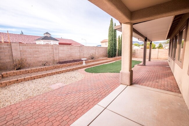Building Photo - 1604 Laguna Nigel Dr