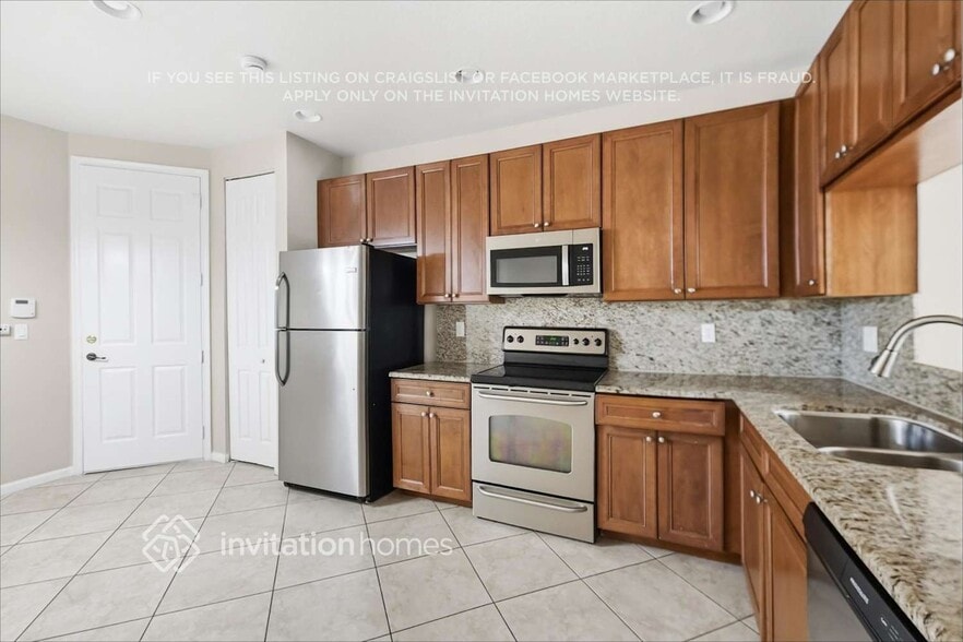 Building Photo - 16105 Poppy Seed Cir