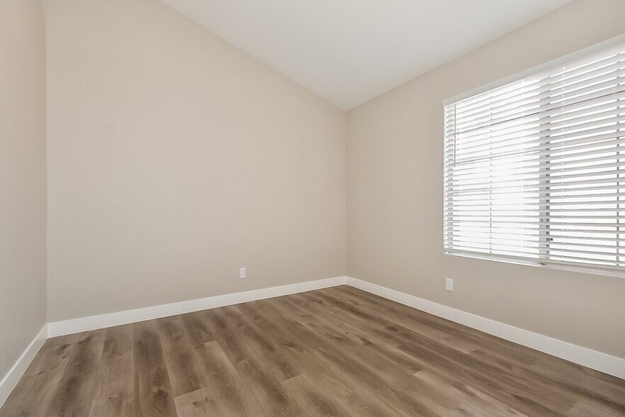 Building Photo - 4007 Mystic Canyon Ct