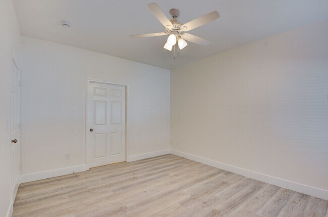 Building Photo - Completely updated and remodeled bottom-fl...