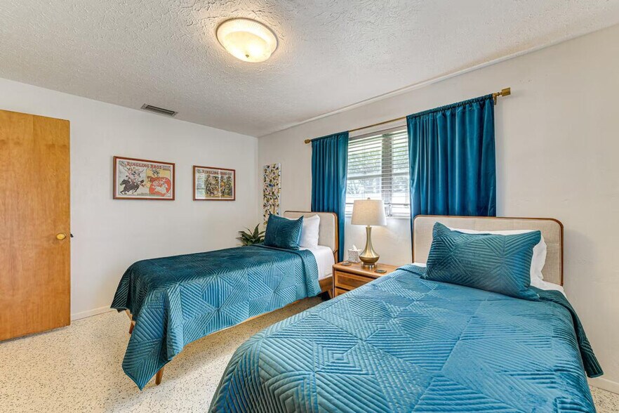 Building Photo - 2945 Upper Tangelo Dr