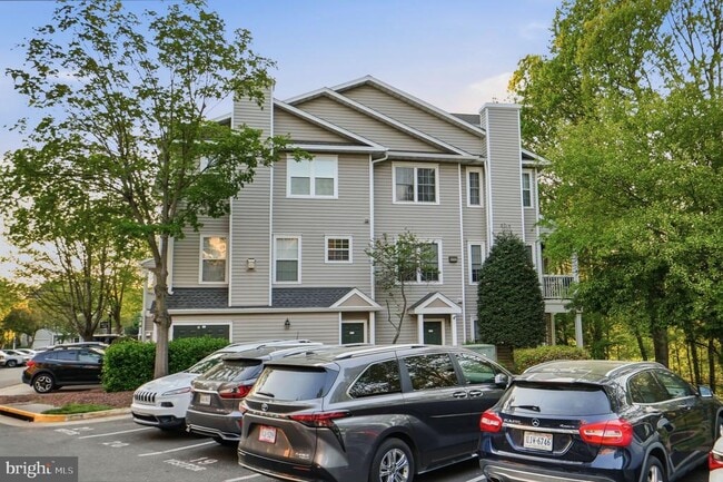 Building Photo - 12796 Fair Briar Ln