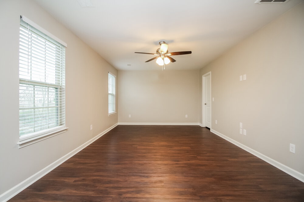 Building Photo - 4249 Sandstone Dr