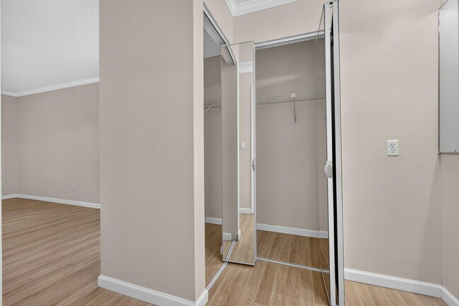 Building Photo - 184 Mastic Tree Ct