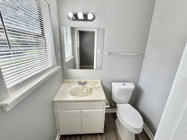 Building Photo - 5168 Corkwood Dr