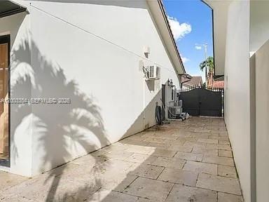 Building Photo - 8978 NW 152nd Ln