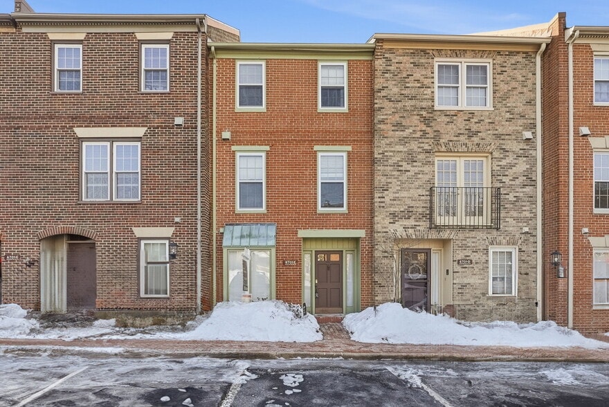 Building Photo - 6701 Washington Blvd