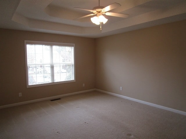 Building Photo - 330 Red Fox Dr