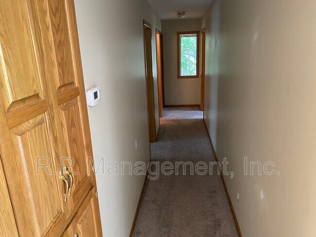 Building Photo - 4626 Linnea Ln