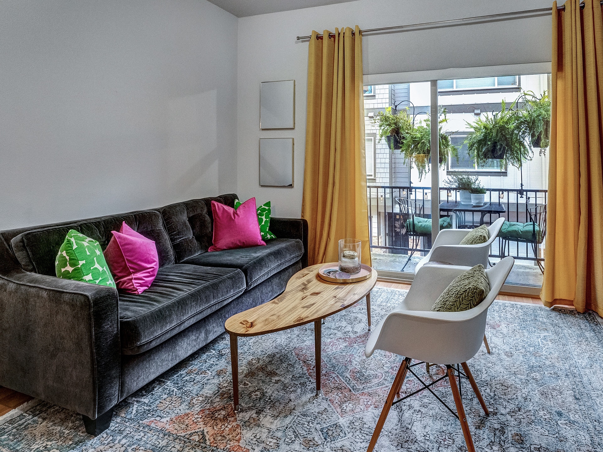 Building Photo - 8918 SW Elena Ln