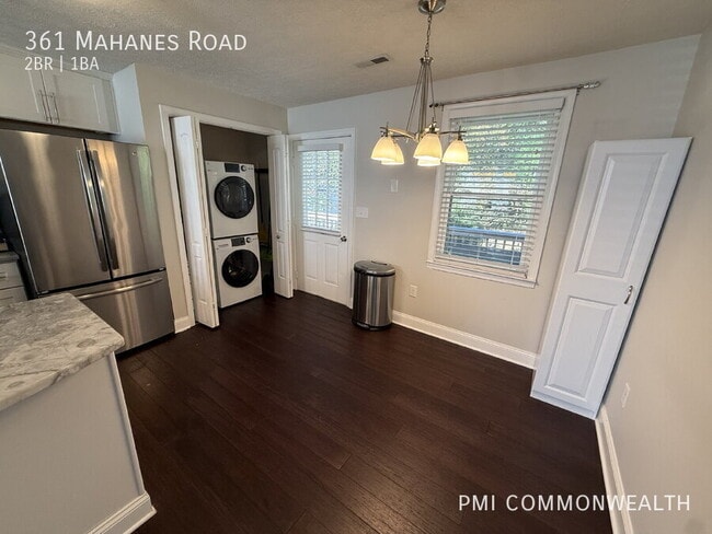Building Photo - 361 Mahanes Rd