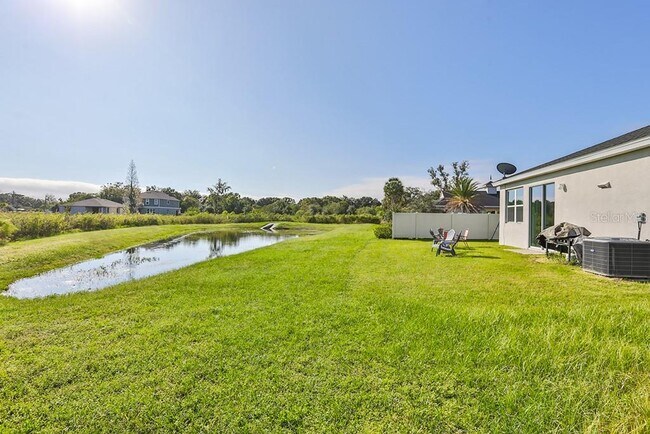 Building Photo - 10546 Medford Lakes Dr