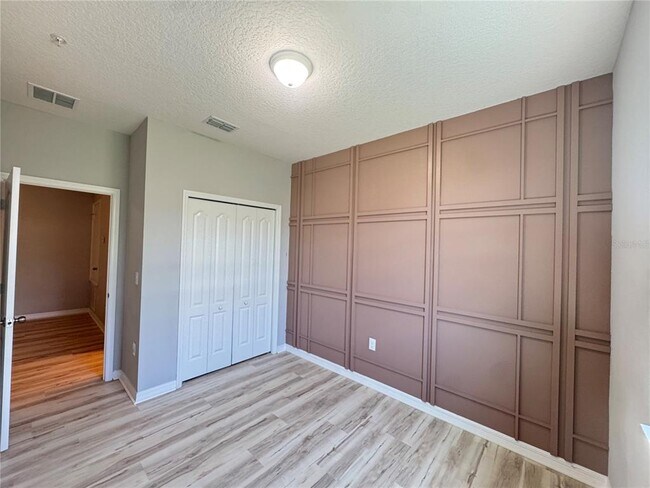 Building Photo - 229 Rustic Loop