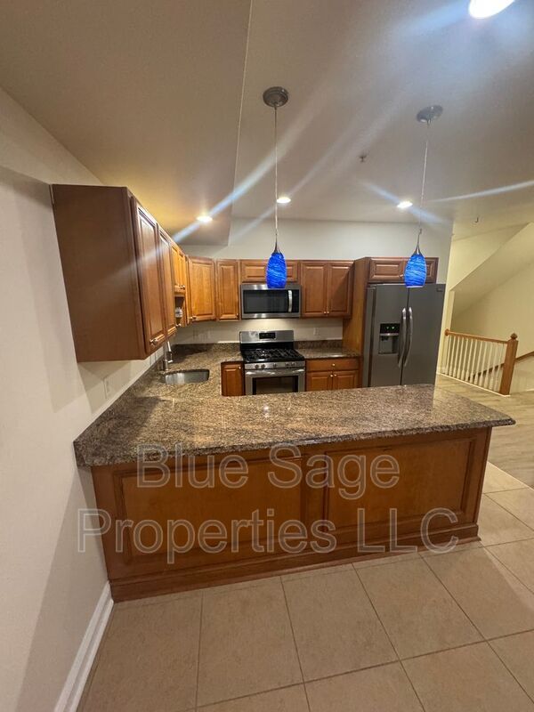 Building Photo - 432 E Baltimore Ave