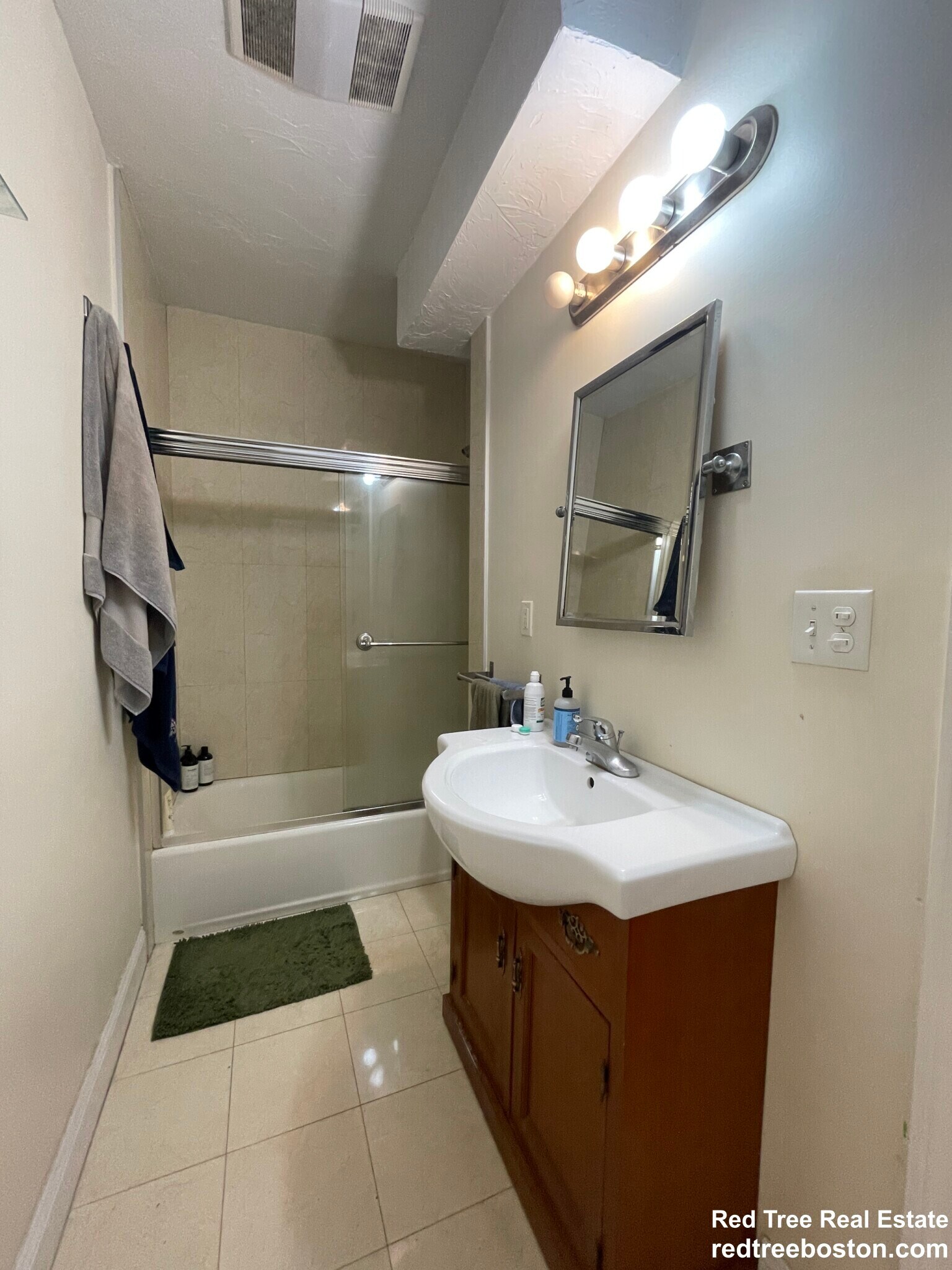 Building Photo - 195 Winthrop Rd