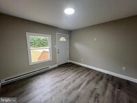 Building Photo - 6951 Weymouth Rd