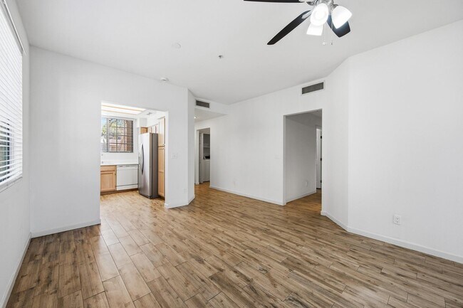 Building Photo - 11515 N 91st St