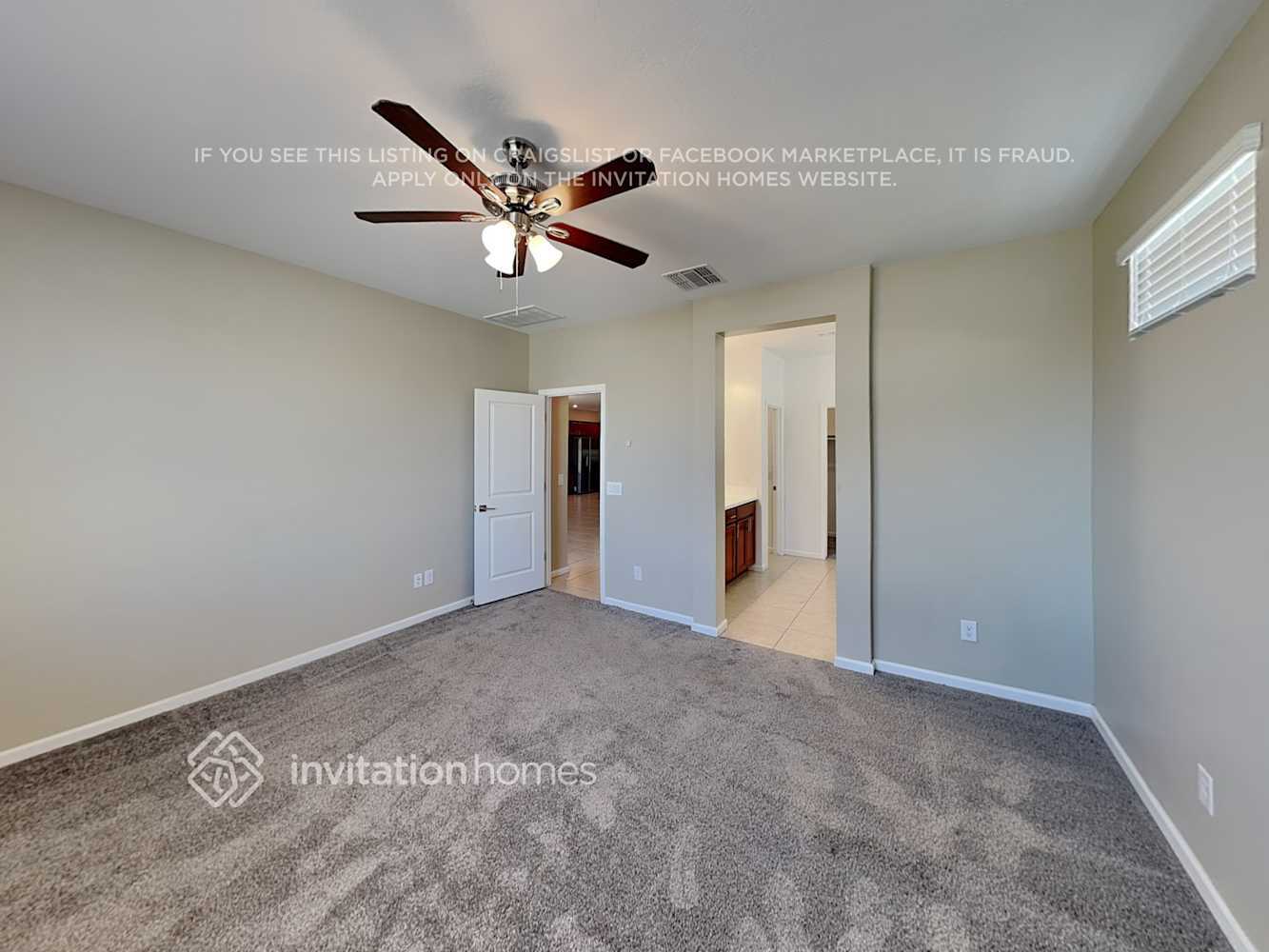 Building Photo - 17816 W Daley Ln