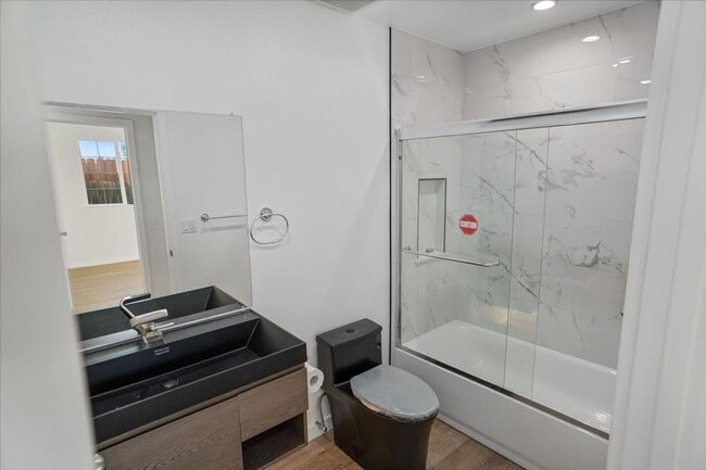 Building Photo - Newly Built 2-Bedroom Home in Private Cul-de-Sac – Available Now