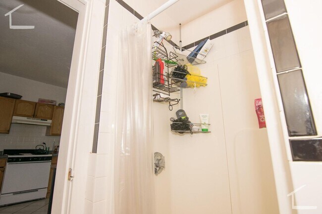 Building Photo - Brighton Boom