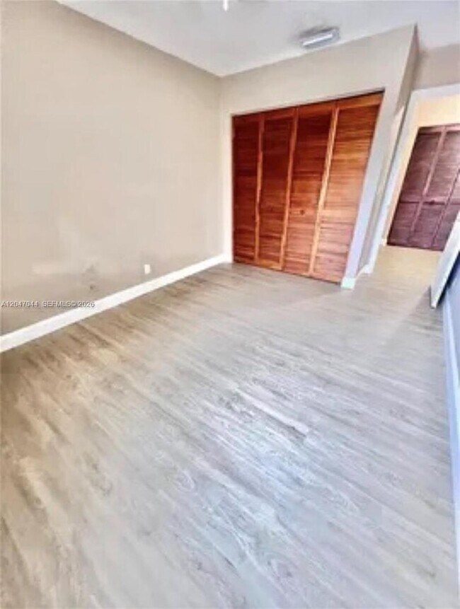 Building Photo - 8291 SW 44th Pl