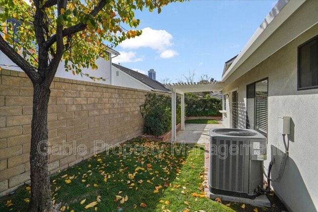 Building Photo - 24010 Telegraph Hill Ct