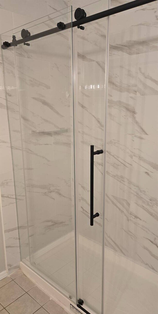 Building Photo - 3015 Lighthouse Ln