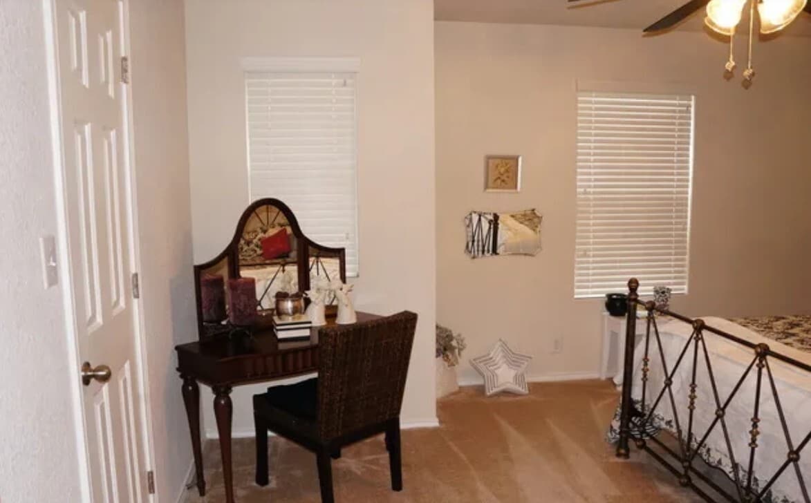 Building Photo - 26703 Redstone Hl