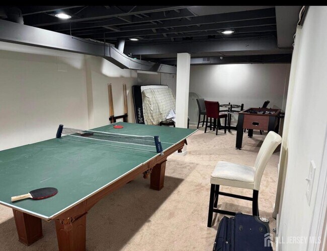 Building Photo - 5 Gunther Loop