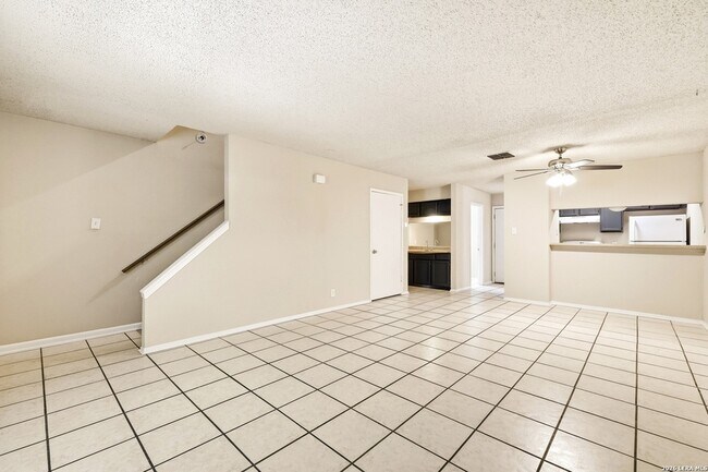 Building Photo - 4927 Ty Terrace St