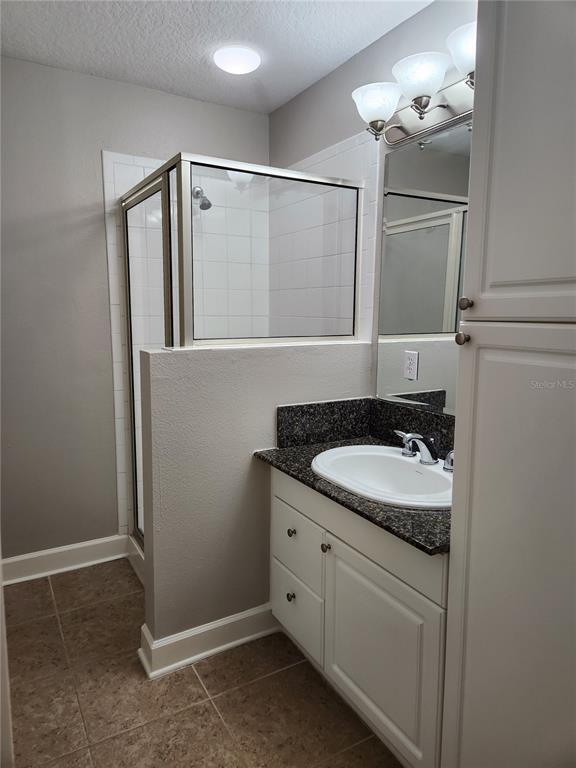 Building Photo - 615 Founders Dr