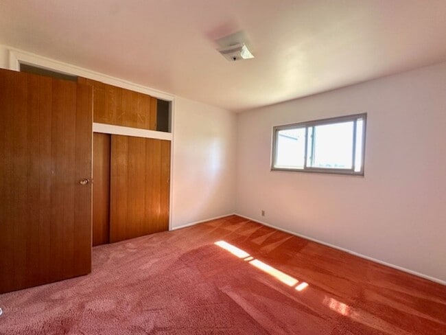 Building Photo - 5498 W 14400 N