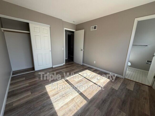 Building Photo - 1344 Coppergate Ln