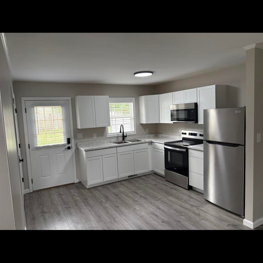 Building Photo - 5508 Wrenn Dr