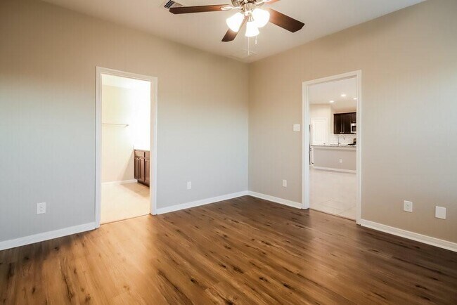 Building Photo - 3727 McDonough Way