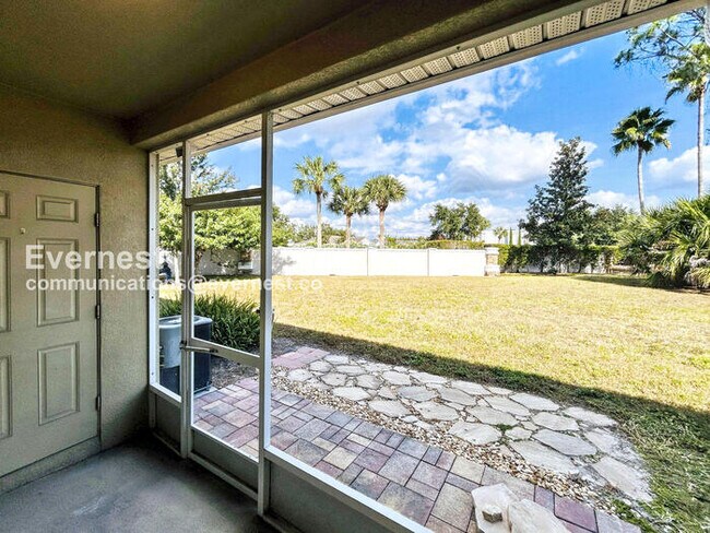 Building Photo - 16351 Swan View Cir