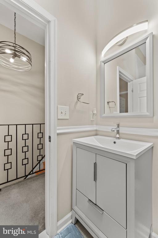 Building Photo - 8001 Greenspring Way